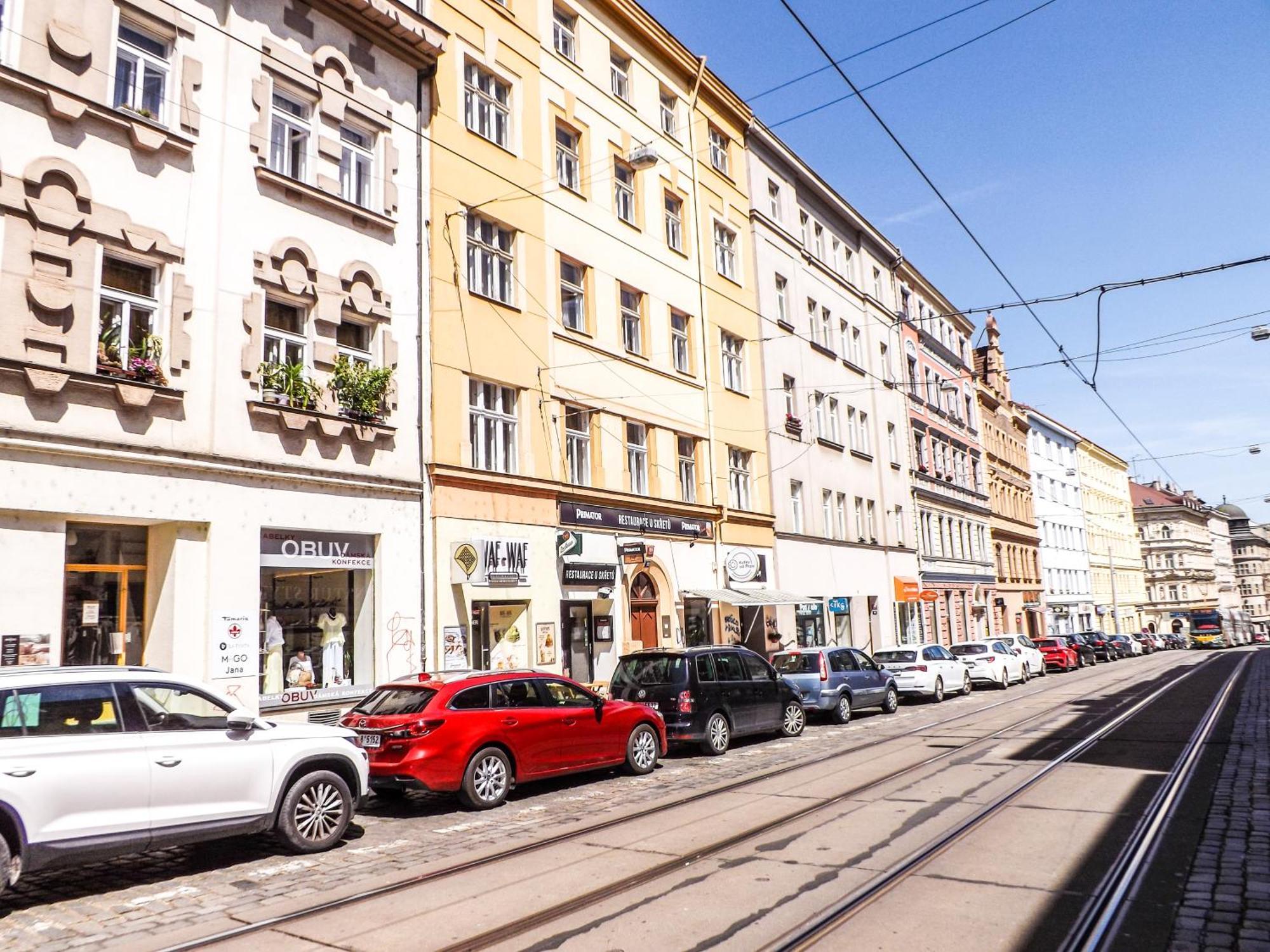 New Spacious C2 * Prague