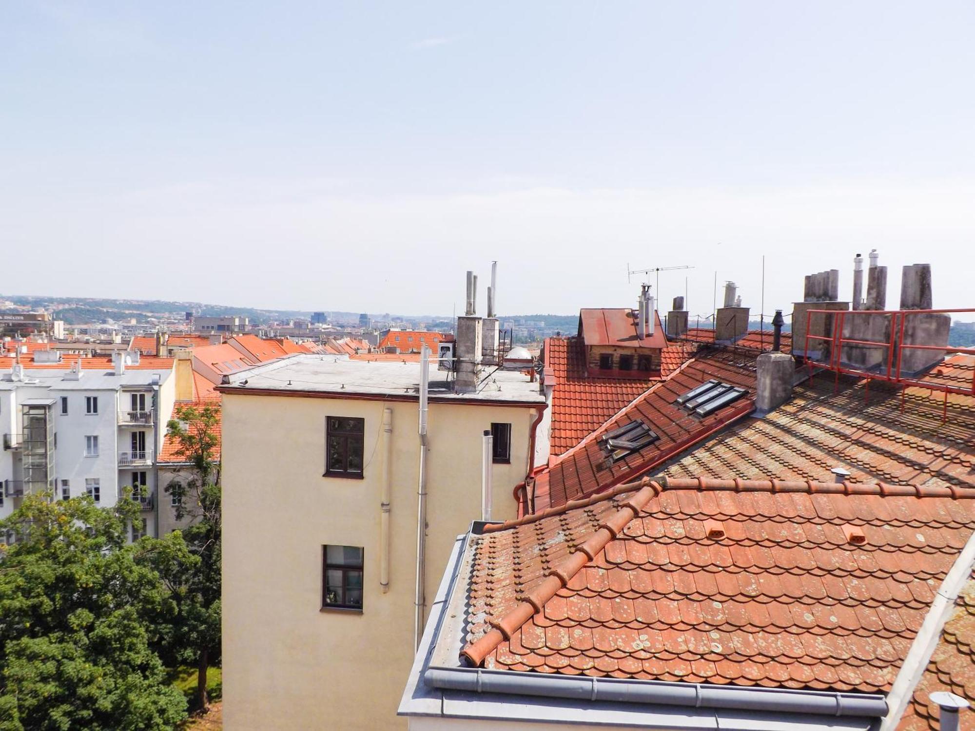 New Spacious C2 Homestay